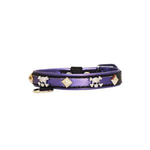 Skull adorned with rhinestones and pyramids – KD01009/35/20/CW/07