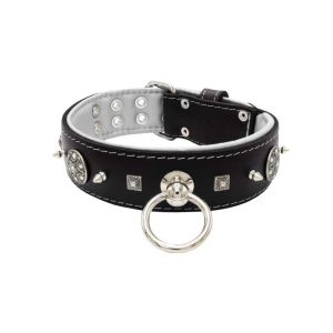 Motif with very impressive 10mm metal studs, featuring a carved square pyramid and a shield with 6 round rhinestones and leather backing – KD01080/70/50/BK/02