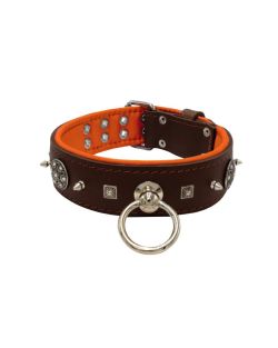 Motivo con tachuelas de metal de 10 mm muy impresionantes con una pirámide cuadrada tallada y un escudo con 6 strass redondos y soporte de cuero - KD01080/80/50/BR/11