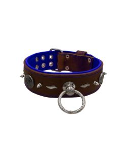 Motivo con impresionantes tachuelas metálicas de 10 mm, torbellino medieval y forma de rayo con soporte de cuero - KD01085/70/50/BR/03