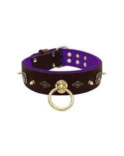 Motivo con impresionantes tachuelas de metal dorado de 10 mm, con un escudo redondo tallado y una forma de diamante tallada con soporte de cuero - KD01090/70/50/BR/07