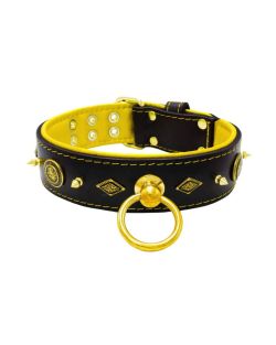 Motivo con impresionantes tachuelas de metal dorado de 10 mm, con un escudo redondo tallado y una forma de diamante tallada con soporte de cuero - KD01090/75/50/BK/06